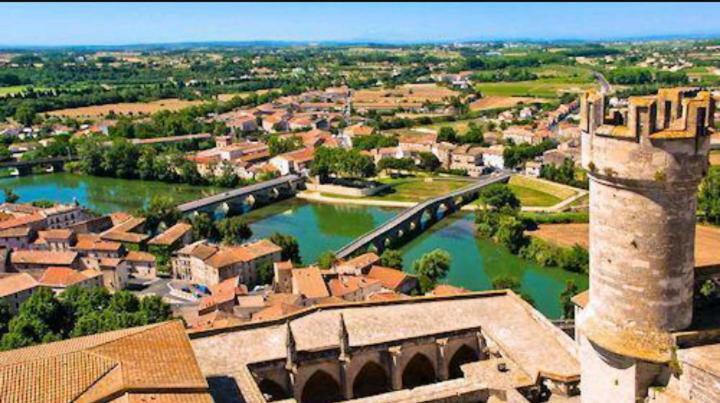 Апартаменты Le Petit Nid Des Arenes Безье Экстерьер фото